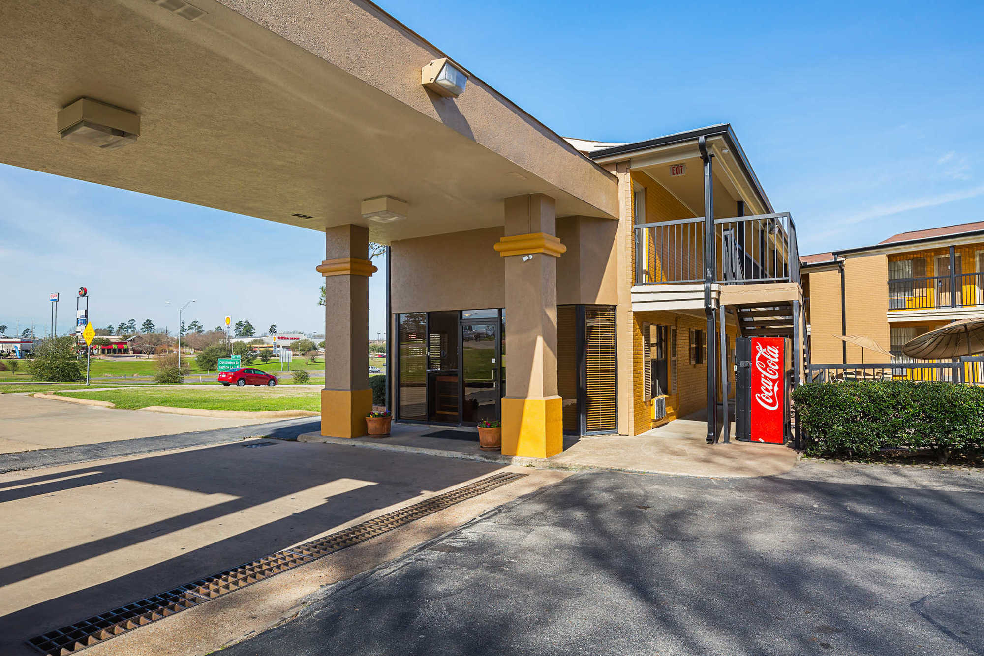 Econo Lodge Huntsville- University Area المظهر الخارجي الصورة