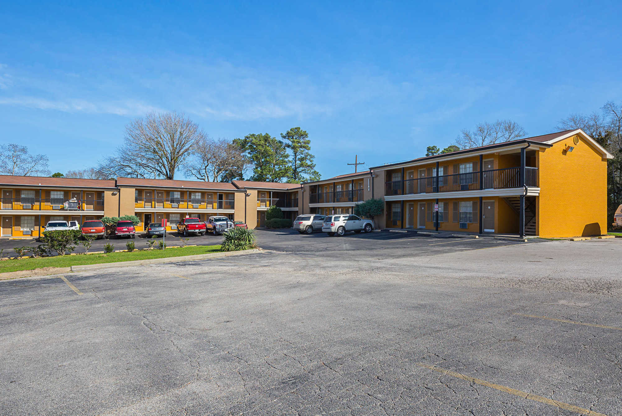 Econo Lodge Huntsville- University Area المظهر الخارجي الصورة